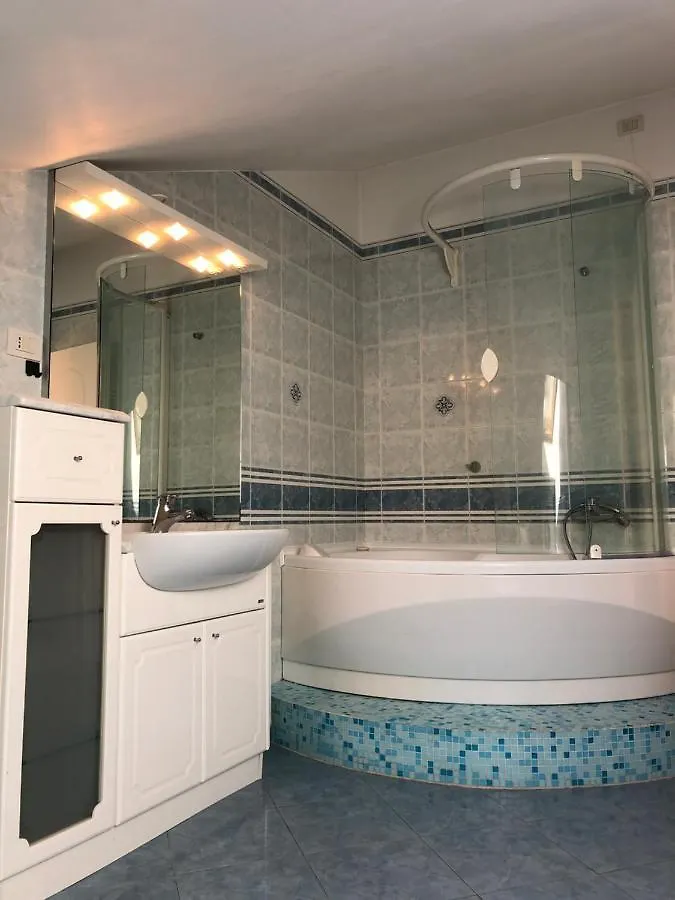 Mansarda Elegante E Mtb Moto Tour Apartment Imperia Italy